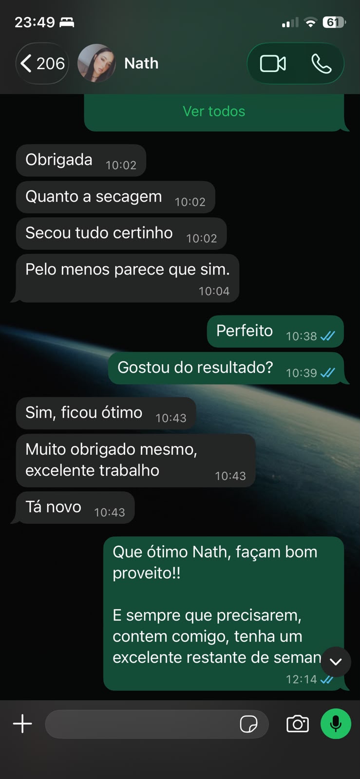 Print de conversa no WhatsApp: cliente elogiando a limpeza do sofá